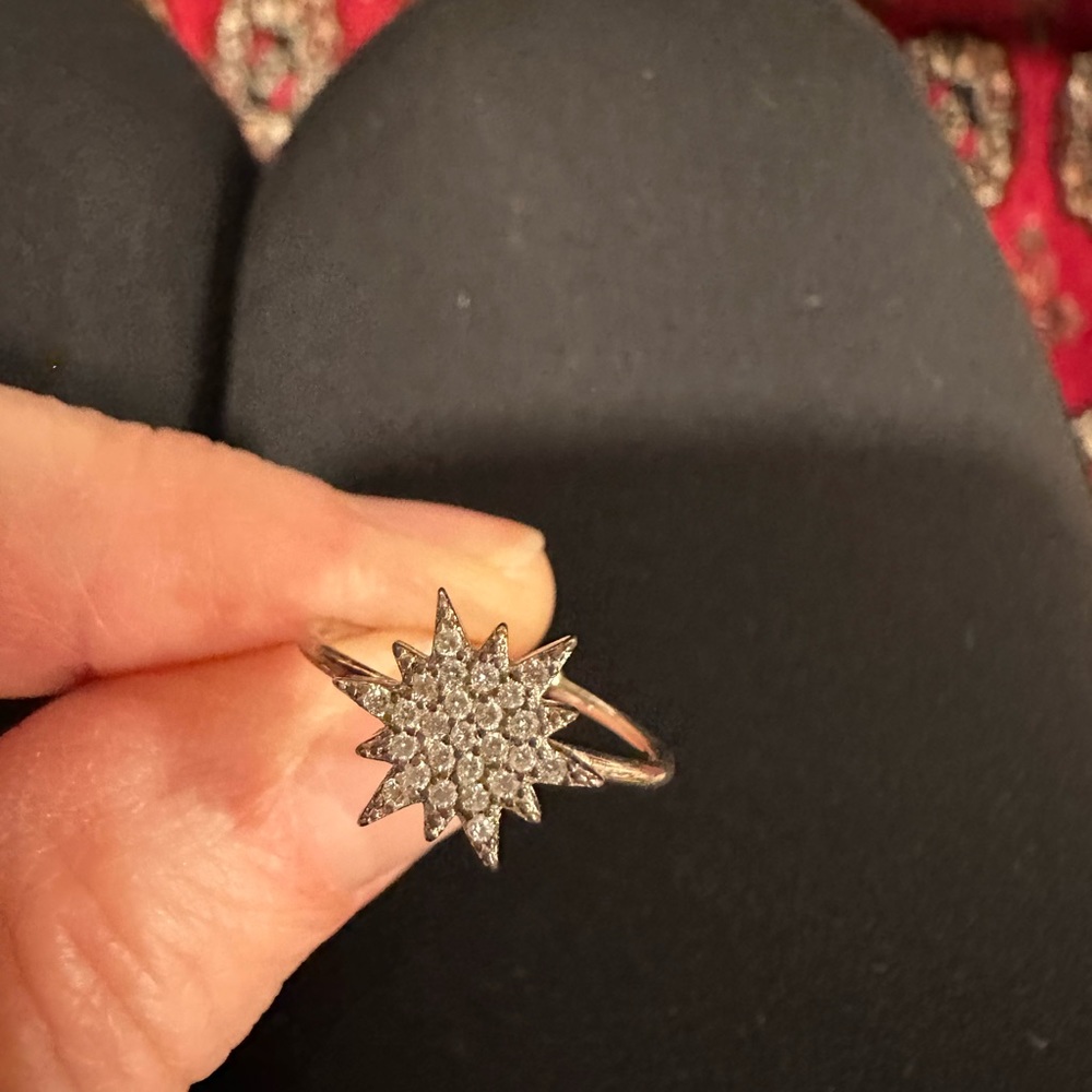 Sterling star ring - Picture 2 of 5